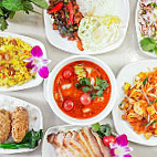 P-thai food