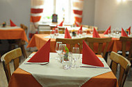 Restaurant La Victoire food