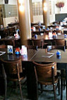 Mangold Restaurant Bar Lounge inside