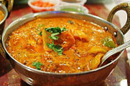Ruchi Of Richings Park Bangladeshi And Indian Takeaway food
