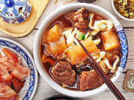 Alley Taiwanese Beef Noodles food