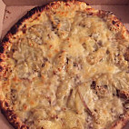 Pizza Bonici Saint-Esteve food
