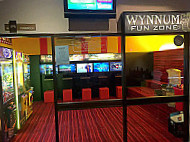 Wynnum Tavern inside