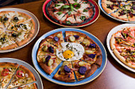 Oppi'z Bistro And Natural Pizza food