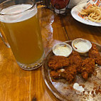 Hooters Of Greenbrier food
