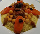 Riad Zohra food