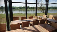 Loire Kafe inside