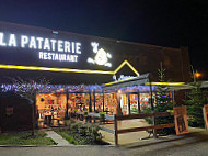 Pataterie Langres Restaurant inside