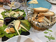 Artegrappe food