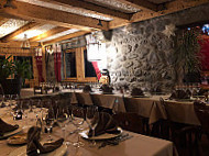 Chalet Hotel Adray Telebar Restaurant food