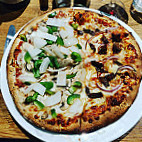 Capers Pizzeria food