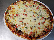 Fat Boy's Pizza food