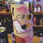 Macadoodles Beer Wine Spirits food