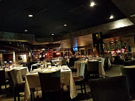 Nero's Italian Steakhouse food