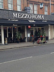 Mezzoroma Lounge outside