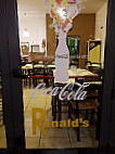 Pizzeria Ronald's inside