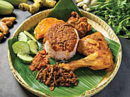 Warisan Nasi Kukus 33 Kopitiam food