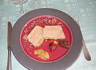 Hôtel Des Voyageurs food