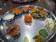 Rasoi Veg & Jain Thali food