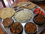 Ras Vatika Indian Vegetarian Cafe food