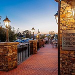RiverMarket Bar & Kitchen outside