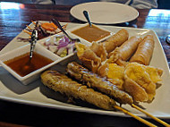Maepxim Lakewood Thai food