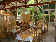 Bar Restaurant Le Puy Wolf food