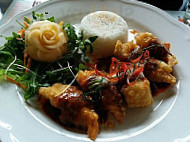 Ros Dee Thai food