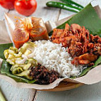 Nasi Dagang Mok Kiter food