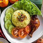 Nasi Bajet Berlauk Klebang food