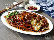 Tony Charcoal Fried Hokian Mee food