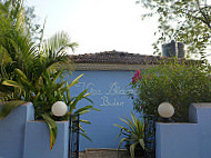 Villa Blanche Bistro outside