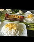 Rivass - Das Persische Haus food
