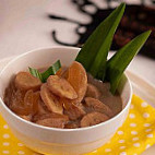 Warung Waini food