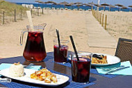 Beach Club La Costa food