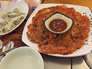 Ceci Korean Restaurant food