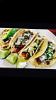 Dos Mariachis Bar Grill food