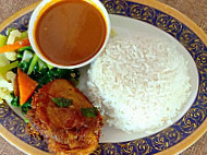 Eina Nasi Campur food