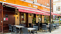 La Roche Cafe inside