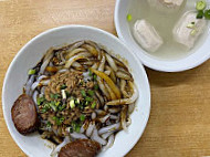 Zhōng Jì Zhèng Zōng Sān Jiān Zhuāng Zhū Ròu Wán Fěn Restoran Teong food
