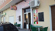 Trattoria Isabelle inside