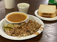 Old Clinton Barbecue House food