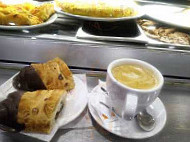 Cafeteria Aran food