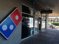 Domino's Pizza Kooringal outside