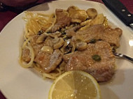 Capellinis Italian Restaurant food