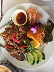 Boon's Thai Restaurant food