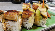 Omino Sushi food