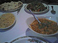 The Curry Emporium food