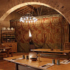La Rotisserie Medievale food