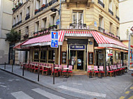 Brasserie Le Nesle inside